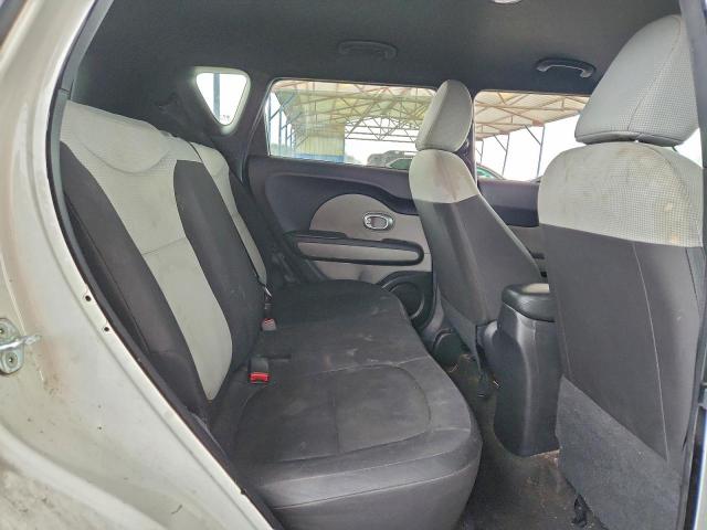Kia Soul Image 10