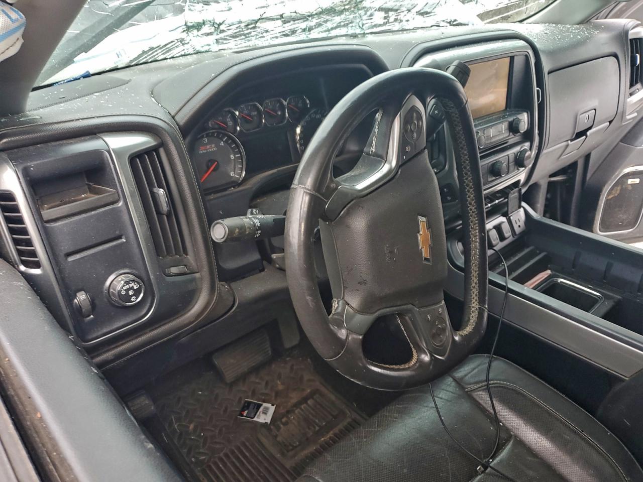 Chevrolet Silverado C1500 Ltz Image 4