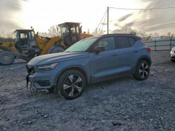  Salvage Volvo XC40