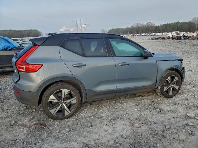 Volvo XC40 Recharge Image 2