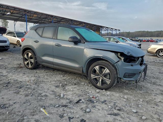 Volvo XC40 Recharge Image 8
