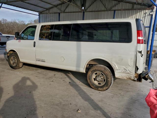 Chevrolet Express Lt Image 8
