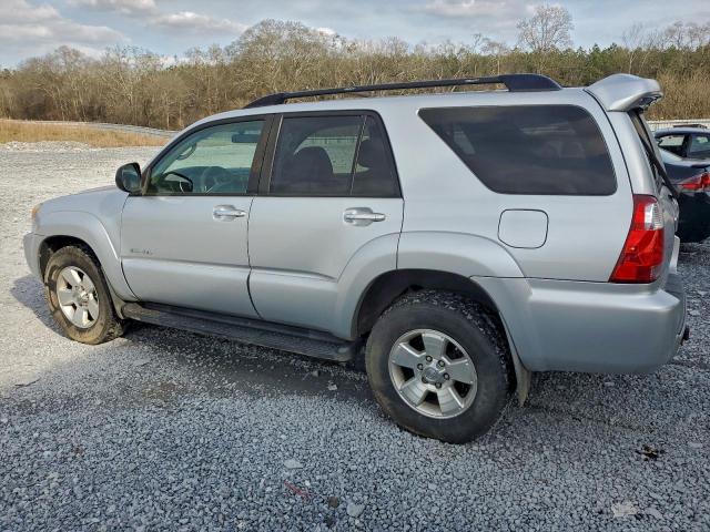 Toyota 4Runner Sr5 Image 2